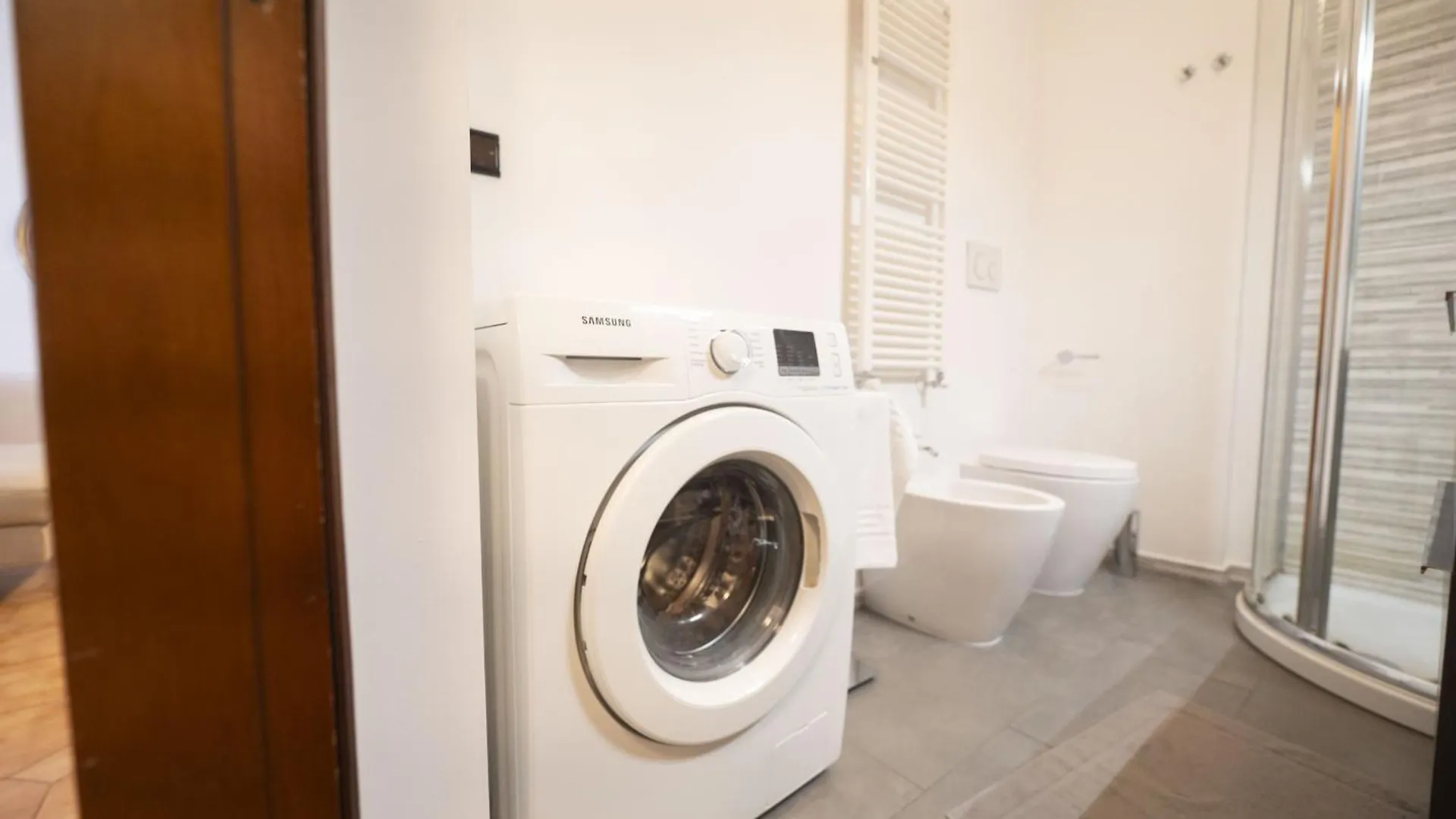 Luminous 2Br Family Apartment In Residential Area Rome